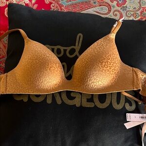 Victoria's Secret Gold Leopard Print Bra